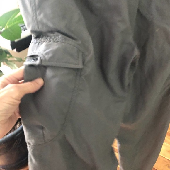 Mountain Equipment Co-op pants size 10 - Picture 7 of 8